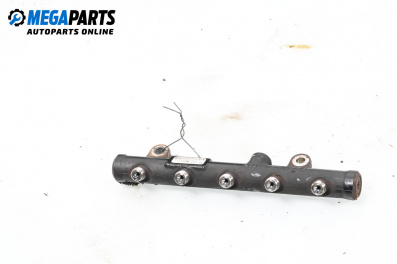 Горивна рейка за Citroen C4 Grand Picasso I (10.2006 - 12.2013) 2.0 HDi 138, 136 к.с., № 9681649580