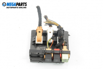 BCM модул за Volkswagen Touran Minivan II (05.2010 - 05.2015), № 5K0937087M