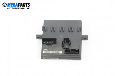 BCM модул за Audi A4 Sedan B7 (11.2004 - 06.2008), № 8E0907279L