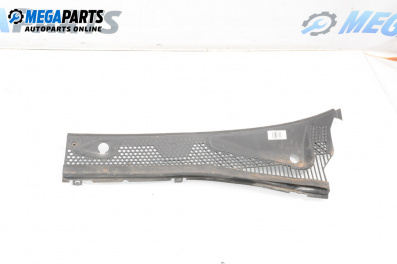 Кора под чистачки за Ford Focus I Estate (02.1999 - 12.2007), 4+1 вр., комби