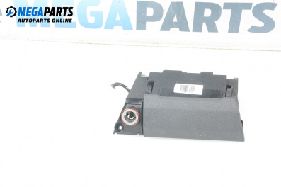 Пепелник за Volkswagen Touran Minivan I (02.2003 - 05.2010)