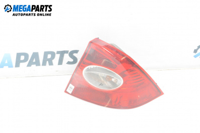 Стоп за Ford Focus II Sedan (04.2005 - 09.2012), седан, позиция: дясна