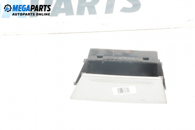 Пепелник за Ford Focus II Hatchback (07.2004 - 09.2012)
