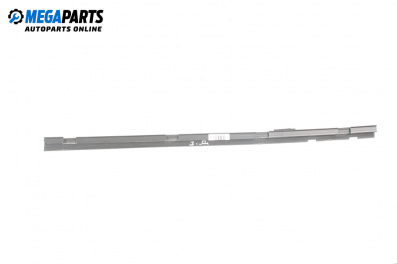 Уплътнение стъкло за Volkswagen Golf IV Hatchback (08.1997 - 06.2005), 4+1 вр., хечбек, позиция: задна, дясна