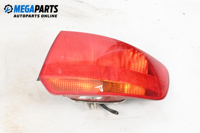 Стоп за Audi A3 Sportback I (09.2004 - 03.2015), хечбек, позиция: дясна