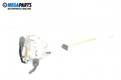Брава на врата за Audi A3 Sportback I (09.2004 - 03.2015), позиция: предна, дясна