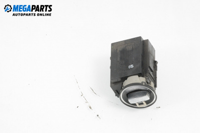 Контактен ключ за Volkswagen Passat V Variant B6 (08.2005 - 11.2011), № 3C0905843R