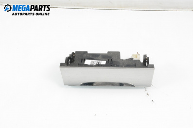 Пепелник за Volkswagen Passat V Variant B6 (08.2005 - 11.2011)