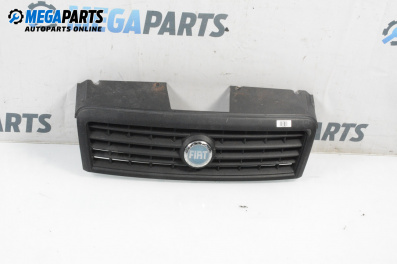 Решетка за Fiat Doblo Cargo I (11.2000 - 02.2010), товарен, позиция: предна