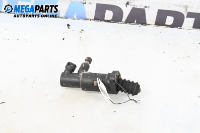 Долна помпа за съединител за Skoda Fabia I Combi (04.2000 - 12.2007)