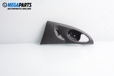 Интериорна пластмаса за Ford Focus I Hatchback (10.1998 - 12.2007), 4+1 вр., хечбек, позиция: задна