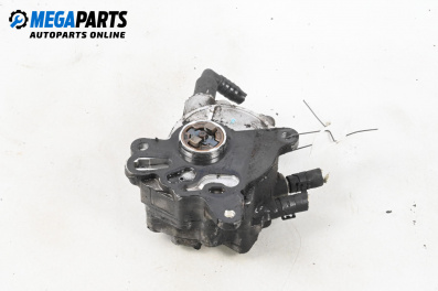 Вакуум помпа за Volkswagen Golf V Hatchback (10.2003 - 02.2009) 2.0 TDI, 136 к.с.