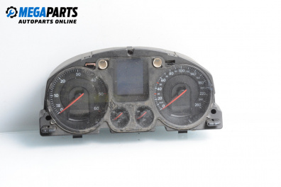 Километраж за Volkswagen Passat V Variant B6 (08.2005 - 11.2011) 2.0 TDI 16V, 140 к.с.