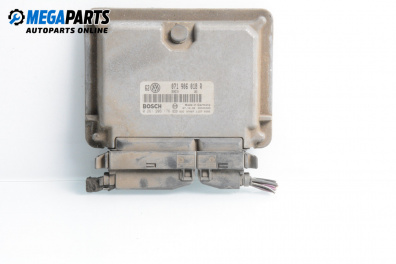 Компютър двигател за Volkswagen Bora Sedan (10.1998 - 12.2013) 2.3 V5, 150 к.с., № Bosch 0261206176