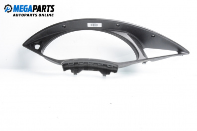 Интериорна пластмаса километраж за Ford Focus I Hatchback (10.1998 - 12.2007), 4+1 вр., хечбек