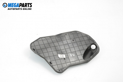 Пластмасов капак за Audi A3 Hatchback II (05.2003 - 08.2012), 2+1 вр., хечбек