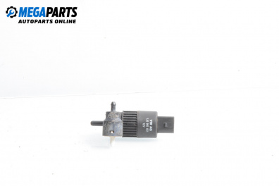 Помпичка за чистачки за Volkswagen Golf IV Hatchback (08.1997 - 06.2005), № 1J6955651