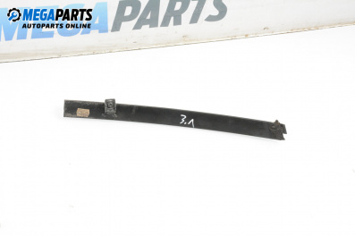 Лайсна за Ford Mondeo III Hatchback (10.2000 - 03.2007), хечбек, позиция: задна, лява
