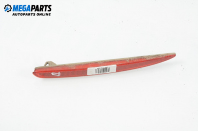 Светлоотразител за Mazda 6 Hatchback I (08.2002 - 12.2008), хечбек, позиция: дясна