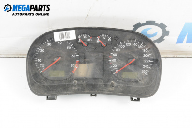 Километраж за Volkswagen Golf IV Hatchback (08.1997 - 06.2005) 1.6, 100 к.с.