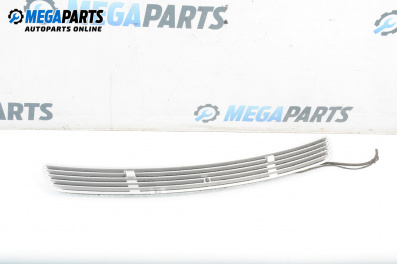 Решетка за Mercedes-Benz C-Class Estate (S203) (03.2001 - 08.2007), комби, позиция: предна