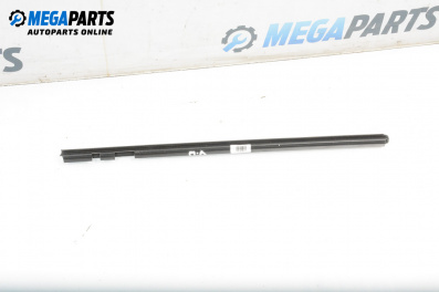 Лайсна за Volkswagen Golf V Hatchback (10.2003 - 02.2009), хечбек, позиция: предна, лява