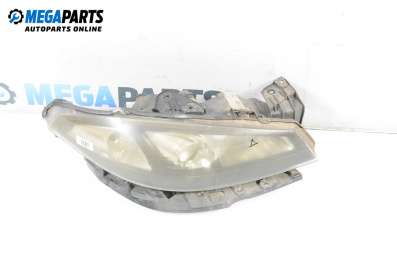 Фар за Renault Laguna II Grandtour (03.2001 - 12.2007), комби, позиция: дясна
