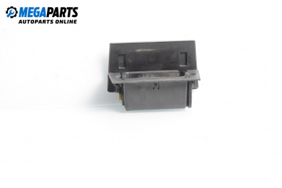 Пепелник за Opel Signum Hatchback (05.2003 - 12.2008)