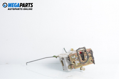 Брава на врата за Toyota Avensis I Station Wagon (09.1997 - 02.2003), позиция: задна, дясна