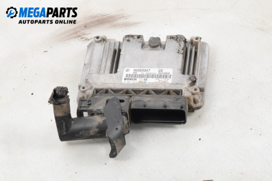 Компютър двигател за Chevrolet Captiva SUV (06.2006 - ...) 2.0 D 4WD, 150 к.с., № 96950947