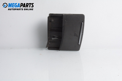 Пепелник за Audi A6 Sedan C6 (05.2004 - 03.2011)