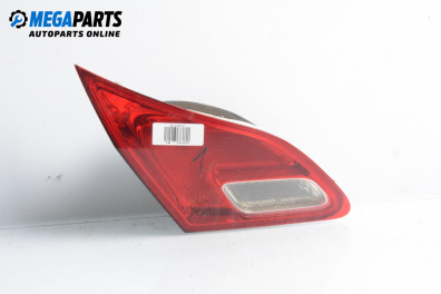 Вътрешен стоп за Opel Astra J Hatchback (12.2009 - 10.2015), хечбек, позиция: лява