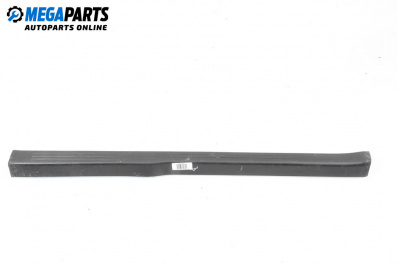 Интериорна лайсна за Mercedes-Benz C-Class Coupe (CL203) (03.2001 - 06.2007), 2+1 вр., купе