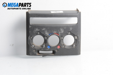 Централна конзола за Peugeot Boxer Box II (12.2001 - 04.2006)