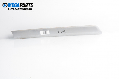 Външни лайсни за Audi A3 Hatchback II (05.2003 - 08.2012), хечбек, позиция: дясна