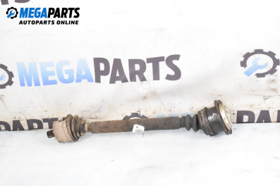 Полуоска за Volkswagen Passat III Sedan B5 (08.1996 - 12.2001) 2.3 VR5, 150 к.с., позиция: предна, дясна