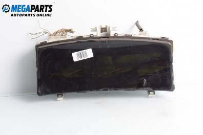 Километраж за Toyota Corolla E12 Sedan (03.2001 - 03.2008) 1.6 VVT-i (ZZE121), 110 к.с.