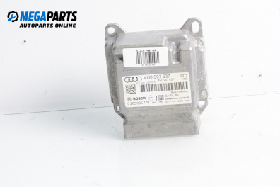 Сензор airbag за Audi A8 Sedan 4H (11.2009 - 01.2018), № 0265005778 / 4H0907637