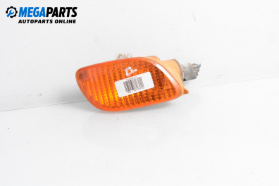 Мигач за Ford Focus I Hatchback (10.1998 - 12.2007), хечбек, позиция: дясна
