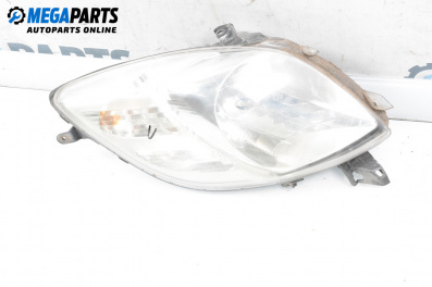 Фар за Toyota Yaris Hatchback II (01.2005 - 12.2014), хечбек, позиция: лява