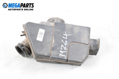 Въздуховод за Renault Laguna II Hatchback (03.2001 - 12.2007) 2.0 16V (BG00, BG0K, BG0P, BG0W), 135 к.с.