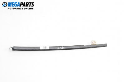 Водач стъкло за Mercedes-Benz C-Class Estate (S203) (03.2001 - 08.2007), 4+1 вр., комби, позиция: задна, дясна