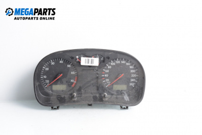 Километраж за Volkswagen Golf IV Hatchback (08.1997 - 06.2005) 2.3 V5, 150 к.с.