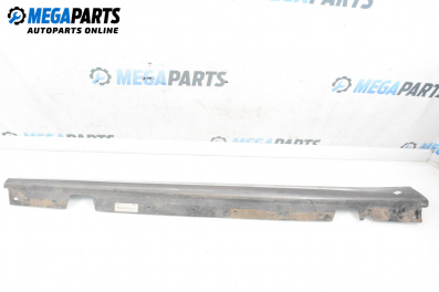 Праг за BMW 3 Series E90 Touring E91 (09.2005 - 06.2012), 4+1 вр., комби, позиция: лява