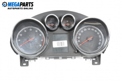 Километраж за Opel Astra J Hatchback (12.2009 - 10.2015) 1.6, 115 к.с.