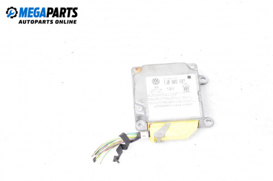 Модул за AIRBAG за Volkswagen Passat III Variant B5 (05.1997 - 12.2001), № 1J0 909 607