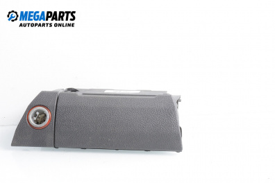 Пепелник за Volkswagen Touran Minivan I (02.2003 - 05.2010)