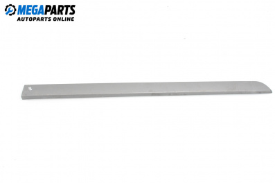 Външна лайсна врата за Renault Megane II Grandtour (08.2003 - 08.2012), комби, позиция: предна, лява