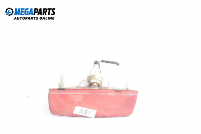 Трети стоп за Nissan Micra III Hatchback (01.2003 - 06.2010), хечбек