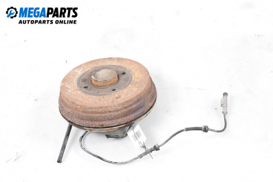 Шенкел главина за Nissan Micra III Hatchback (01.2003 - 06.2010), позиция: задна, дясна